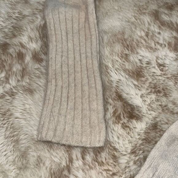 Madewell Cream Turtleneck Wool Sweater | Sz XS - Picture 4 of 6